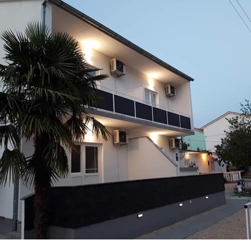 Luxury apartment Melissa