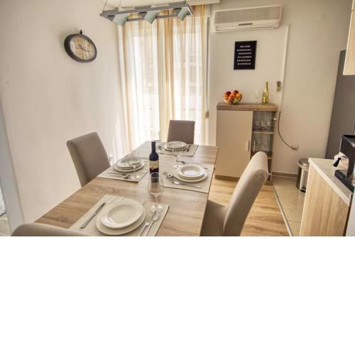 Luxury Apartment Nuneni