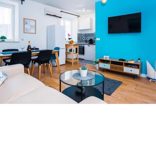 Luxury apt SOL in old part of city centar
