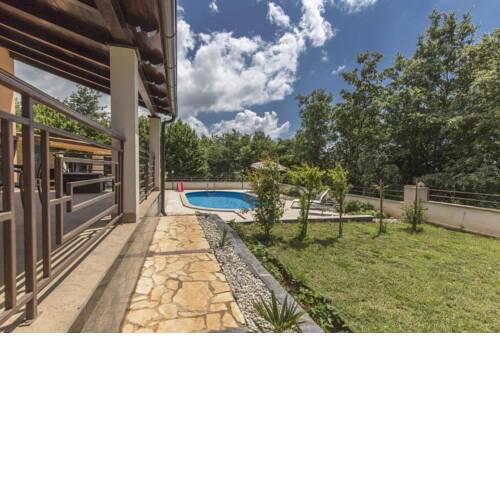 Luxury experience in Villa Kacana with heated pool and Play station 4