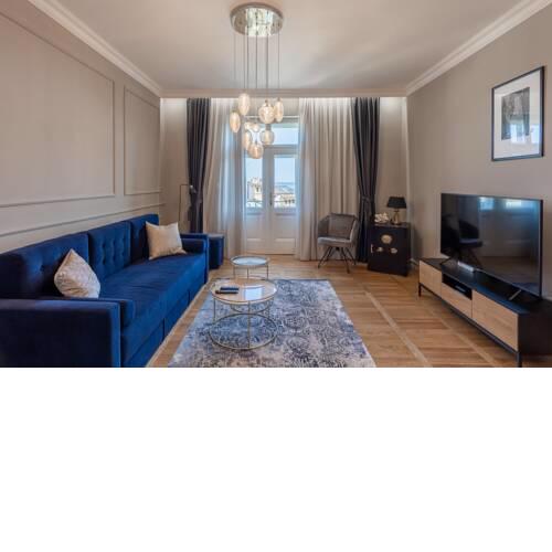 Luxury Peitho Residence