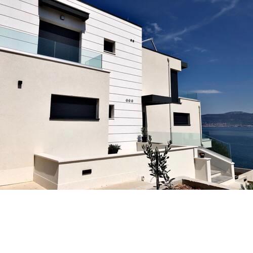 Luxury seafront villa A&D