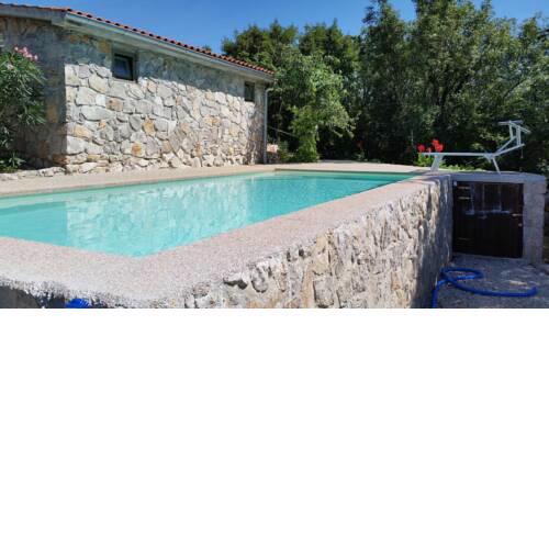 Luxury Traditional Villa with pool