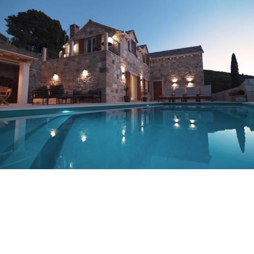 Luxury Villa Ani, eco-ethno village Dol