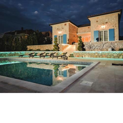 Luxury Villa Augusta