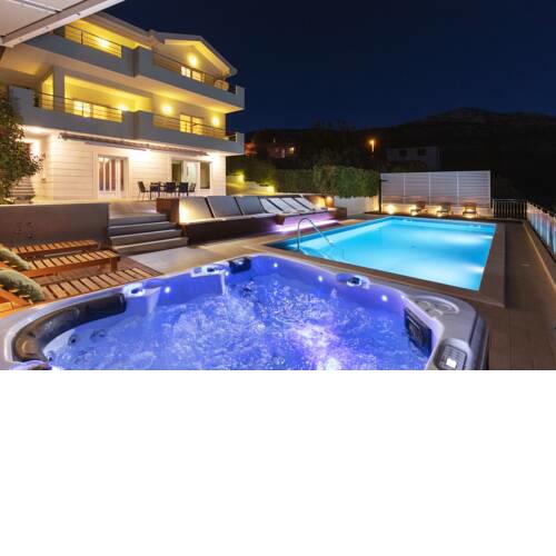 Luxury Villa Lovric with private heated pool, Jacuzzi, Sauna and private tavern