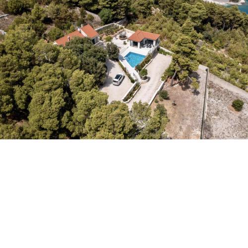 Luxury villa PEARL with beautiful SEAVIEW POOL&GYM