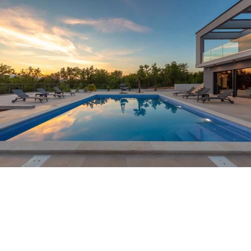 Luxury Villa Quadra