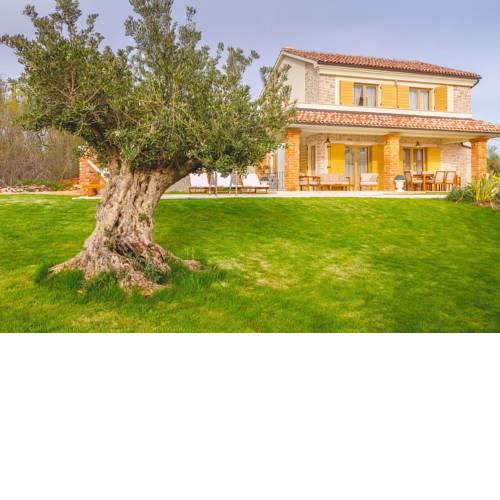 Luxury Villa Tia