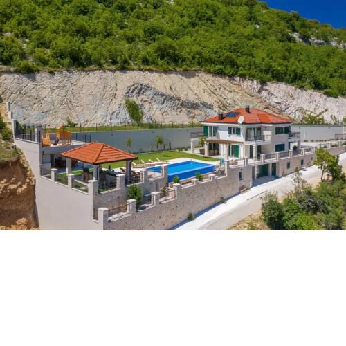 Luxury villa with a swimming pool Studenci, Zagora - 18483