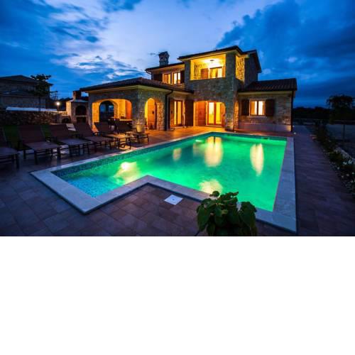 Luxury villa with a swimming pool Vrh, Krk - 17443