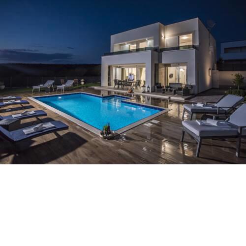 Luxury Villas Royal with Private Pool