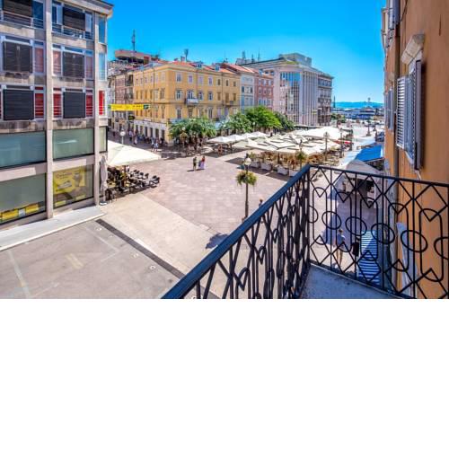 Main Street Apartments