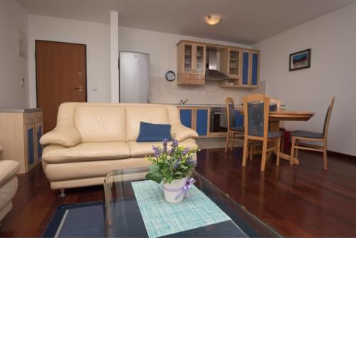 Makarska Apartment