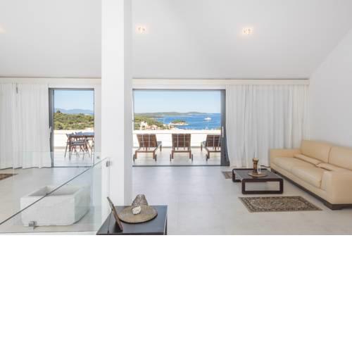 Maki Exclusive Apartments