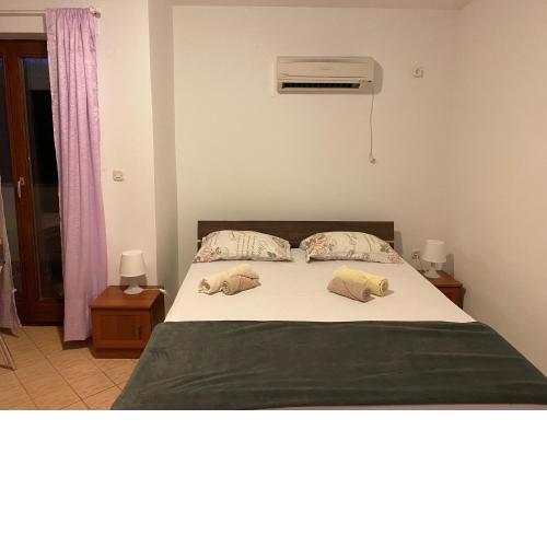 Malinska city center ROOM for 2