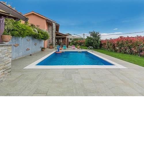 Marcici Villa Sleeps 11 Pool Air Con