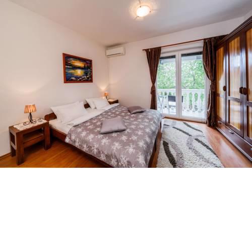 Maria Guest House