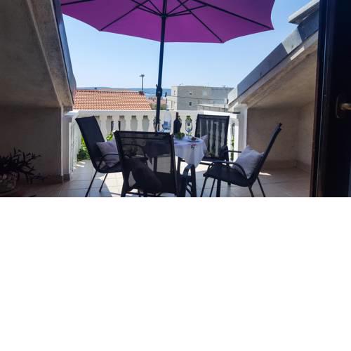 Marina Holiday Apartman