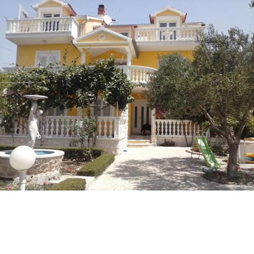 Marina House