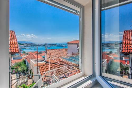 Marina paradise view studio in the center