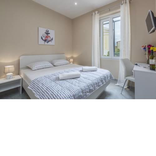 Martin Rooms