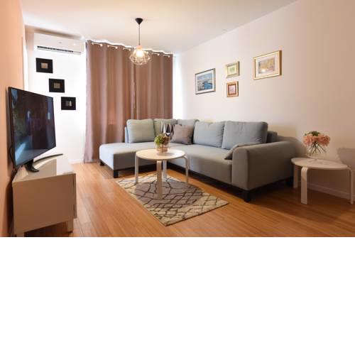Mary's apartment