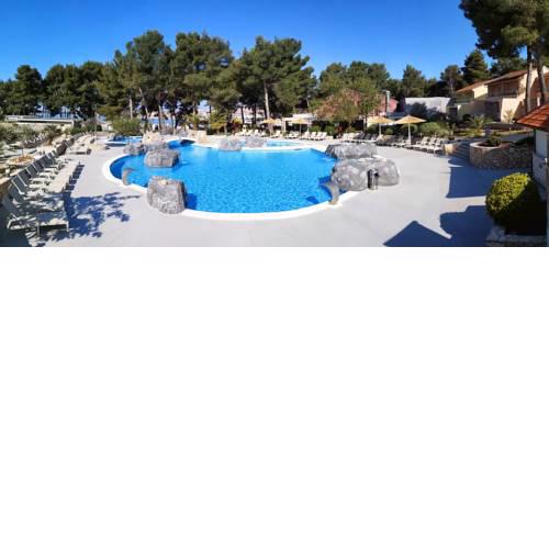 Matilde Beach Resort