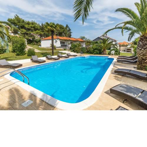 Stunning Holiday Home in Bibinje near Beach