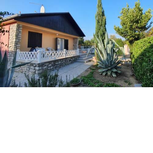 Mediterranean House 50m from the Sea, 4+1, 70m2