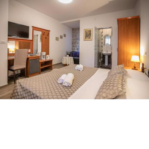 Megy Luxury Rooms