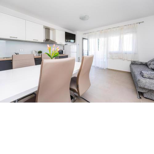 Mia city central modern apartments
