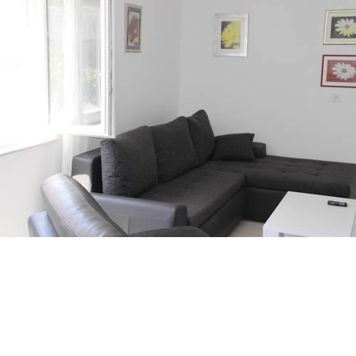 Mikulandra apartment