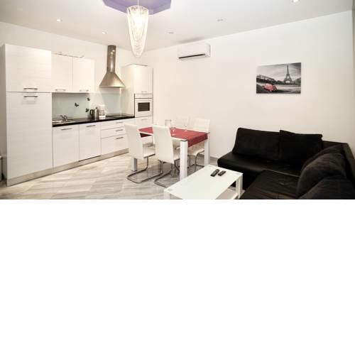 Milky's suite near beach
