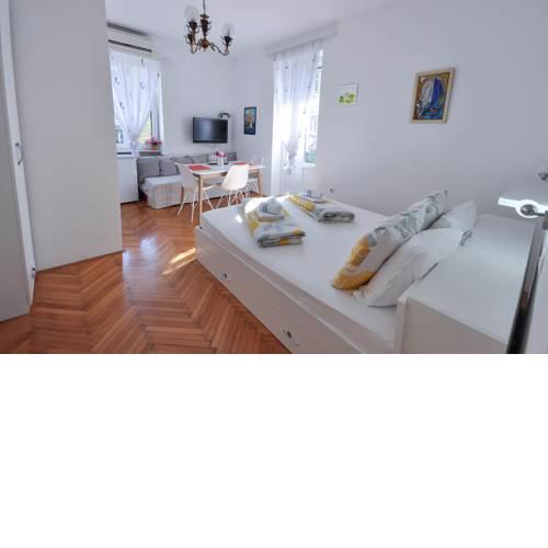 Milla Rooms