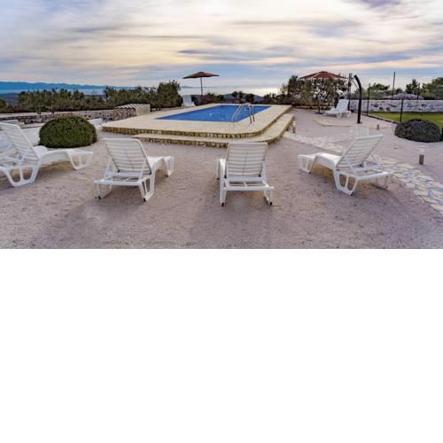Milna Villa Sleeps 10 Pool Air Con WiFi