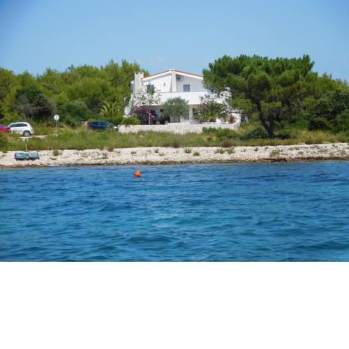Mirakul Apartments