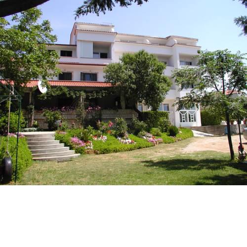 MIRKO DIVING CENTER