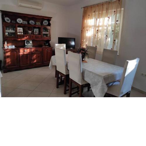 Mlada apartment & private parking