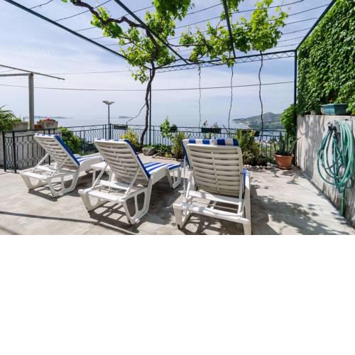Mlini holiday house