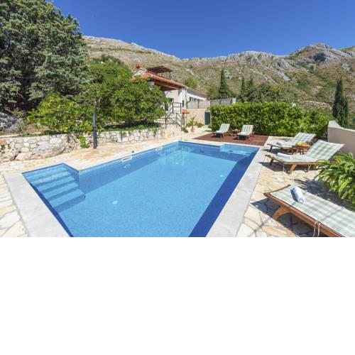 Mlini Villa Sleeps 8 Pool Air Con WiFi