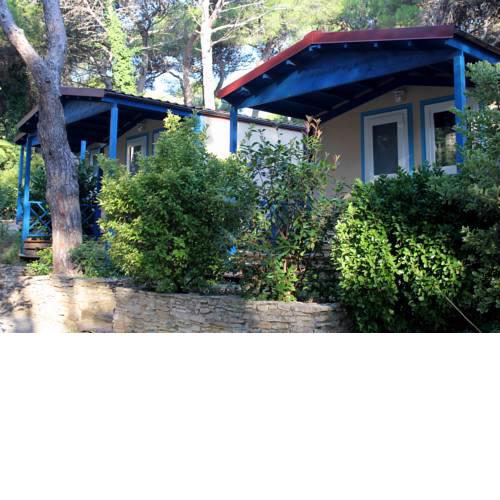 Mobile home- one accomodation 20m from the sea