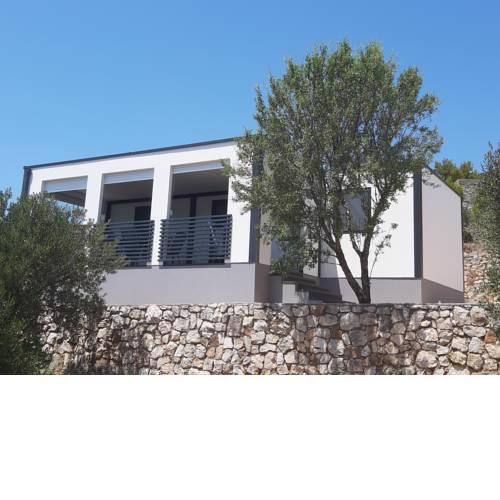 Mobile Home Tina Tisno