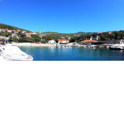 Moderan apartman u blizini mora
