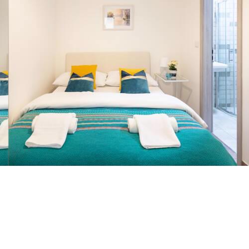 Modern and Newly Refurbished Apartments near the City Center