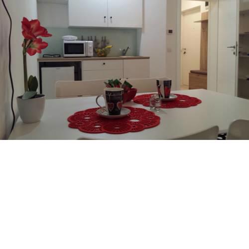 Modern apartment near center