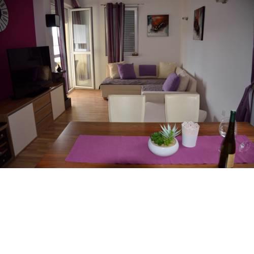 Modern Apartment Pag