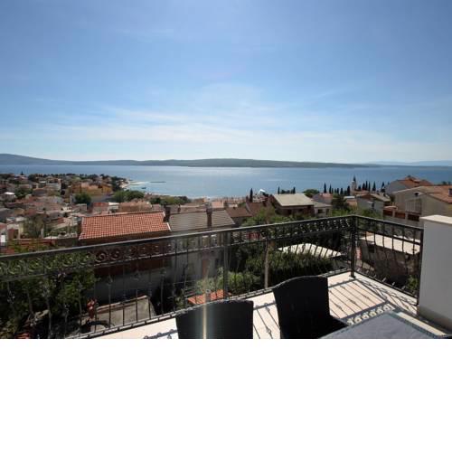 Modern Apartment with Stunning Sea View in Selce