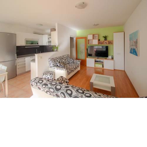 Modern family apartment "Holiday"