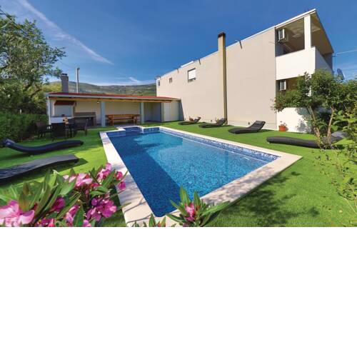 Modern Family Villa Lavander Split area